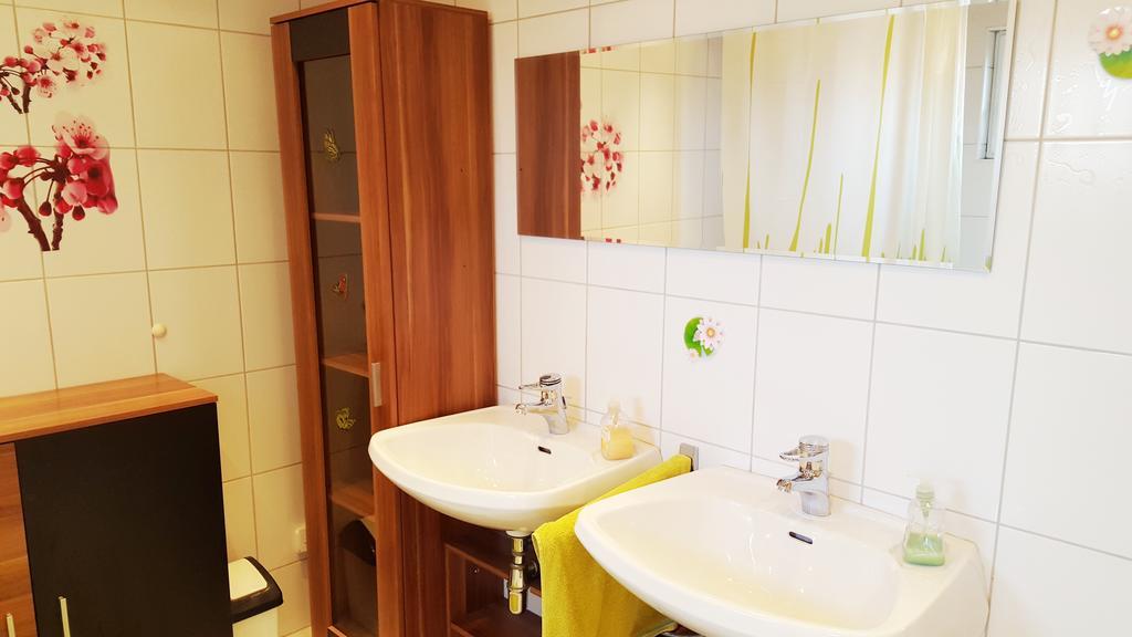 Gaestezimmer Wurm Monchhof Bilik gambar