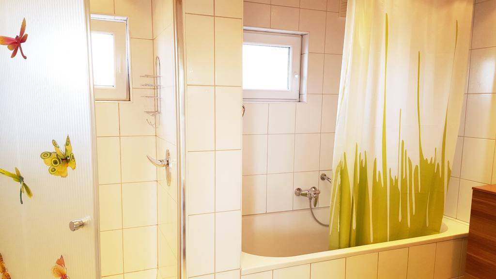 Gaestezimmer Wurm Monchhof Bilik gambar