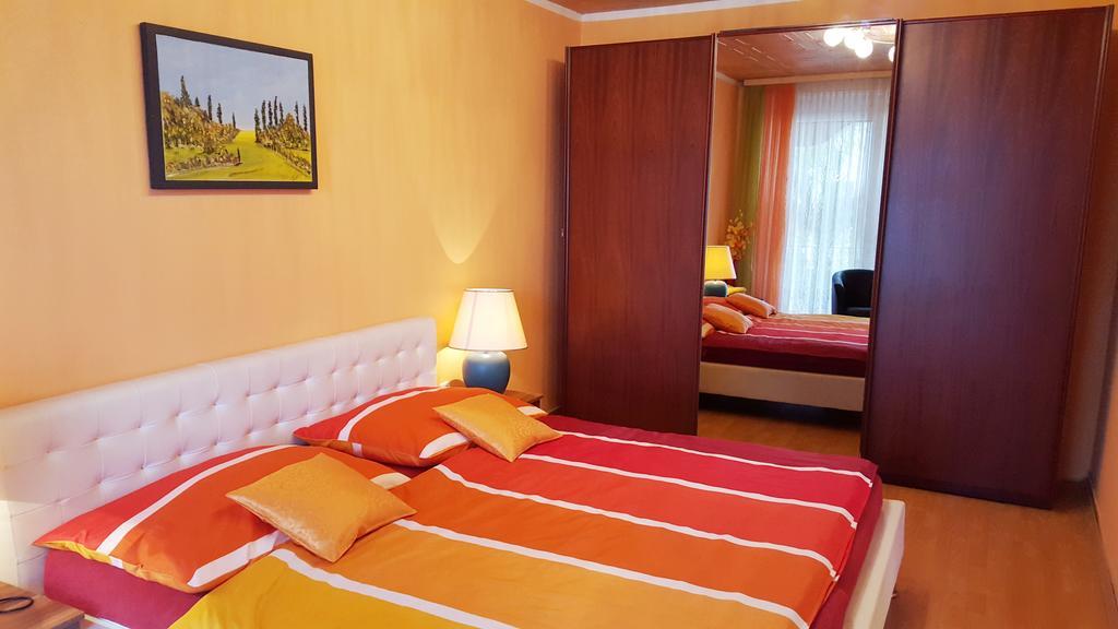 Gaestezimmer Wurm Monchhof Bilik gambar
